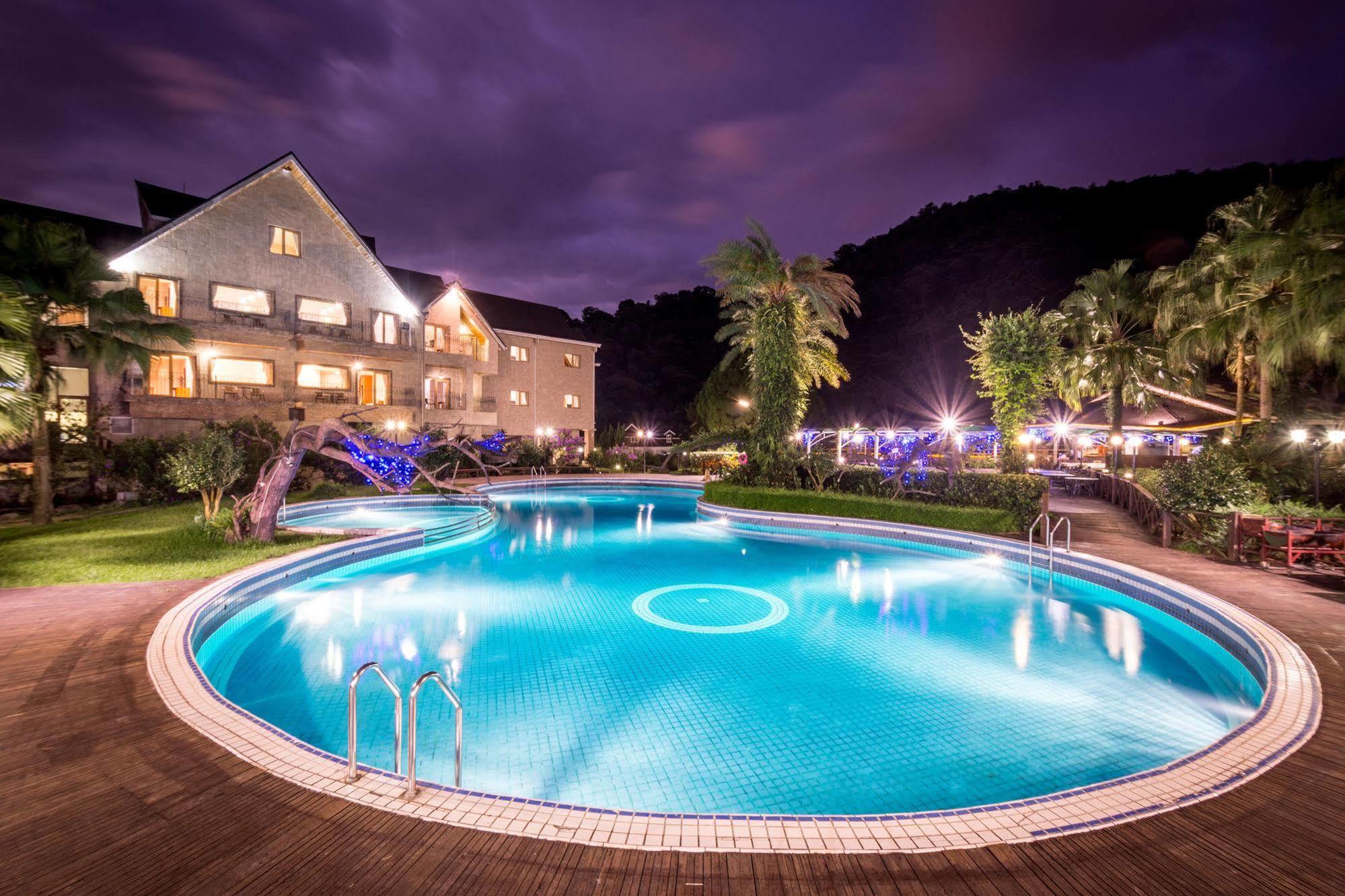 Sun Moon Lake We Resort מראה חיצוני תמונה